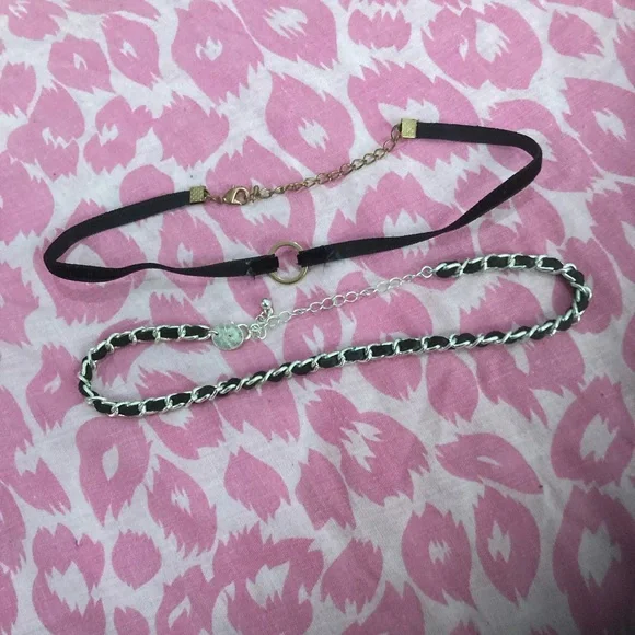 A set of 2 black chokers, EOFY Deal free Crystal with purchase - Picture 1 of 3
